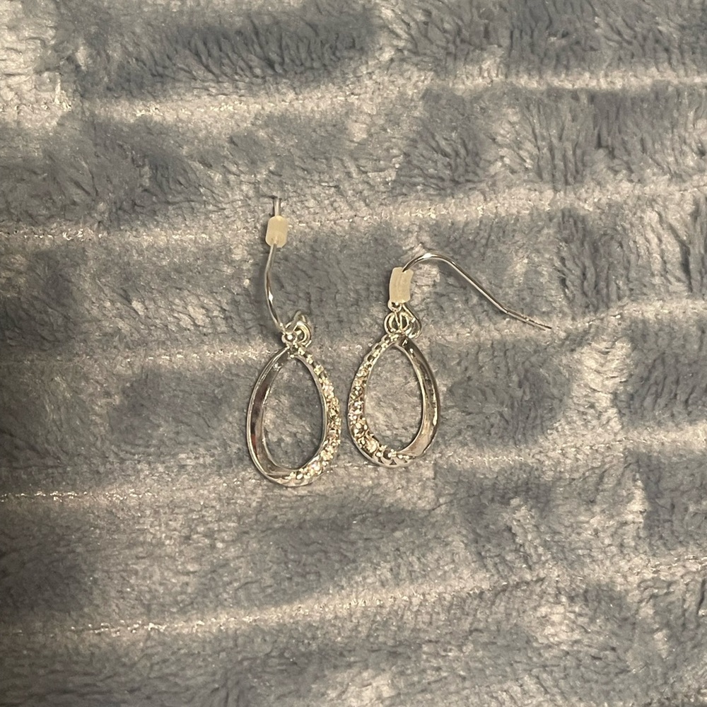 Silver Teardrop Earrings